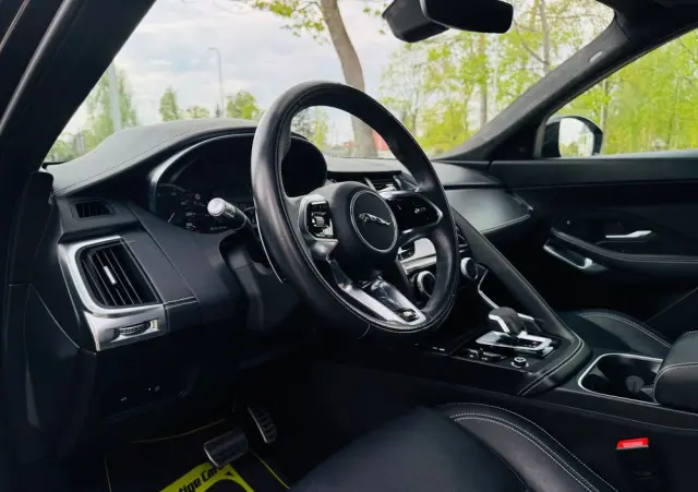 JAGUAR E-Pace D165 AWD R-Dynamic HSE