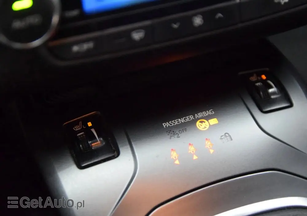 TOYOTA Avensis 2.0 D-4D Premium