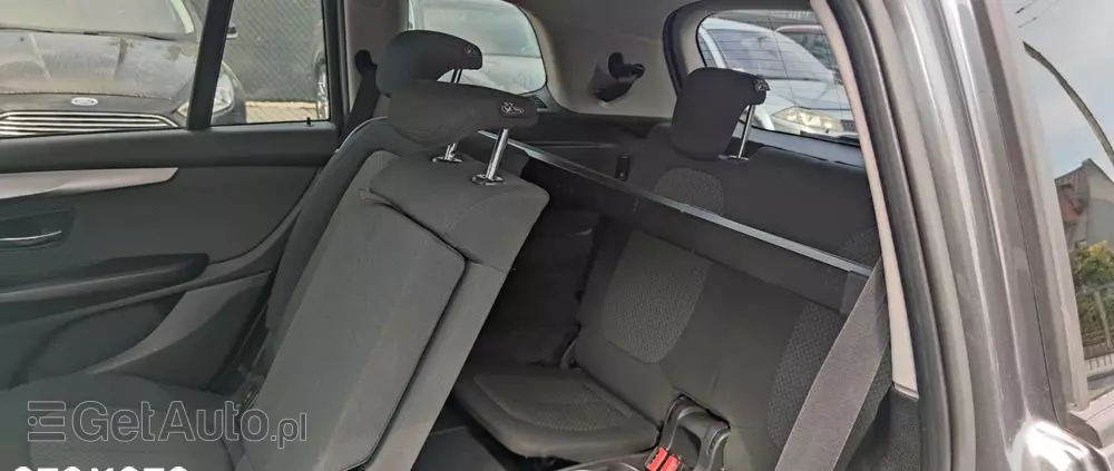 BMW Seria 2 216d Gran Tourer Sport Line