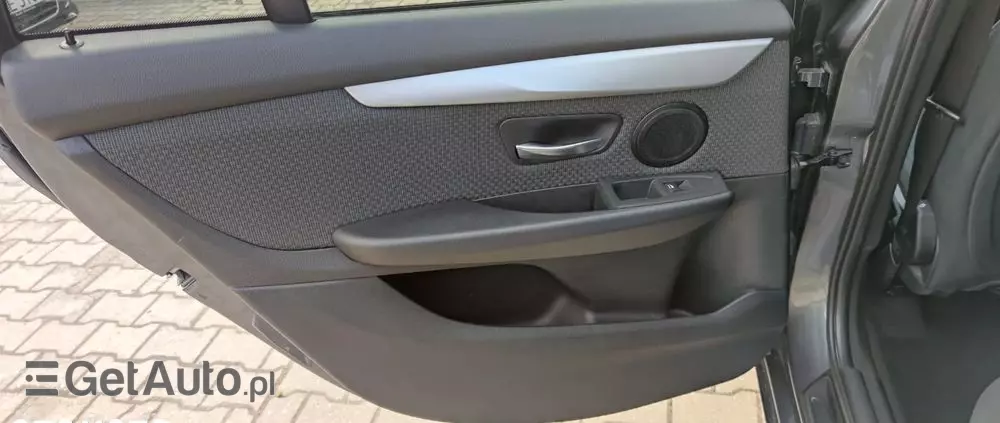 BMW Seria 2 216d Gran Tourer Sport Line