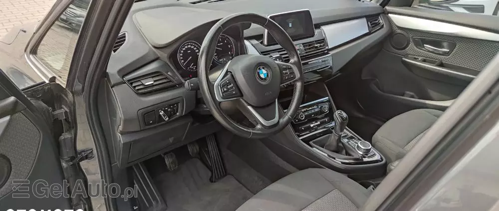 BMW Seria 2 216d Gran Tourer Sport Line