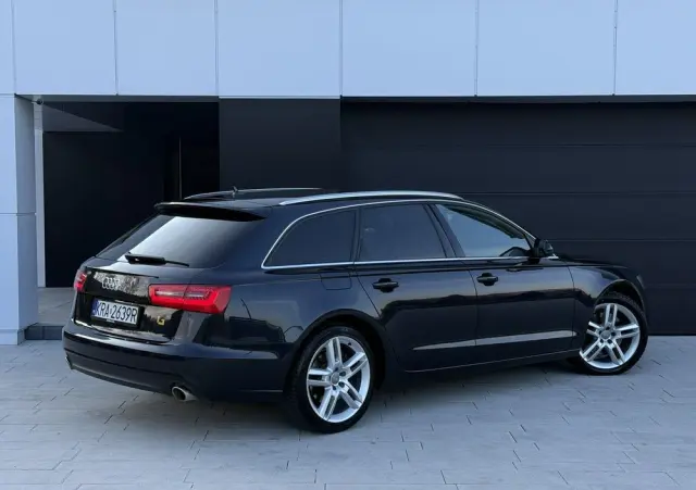 AUDI A6 Avant 3.0 TDI Quattro S tronic