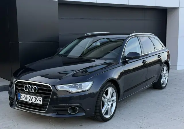 AUDI A6 Avant 3.0 TDI Quattro S tronic
