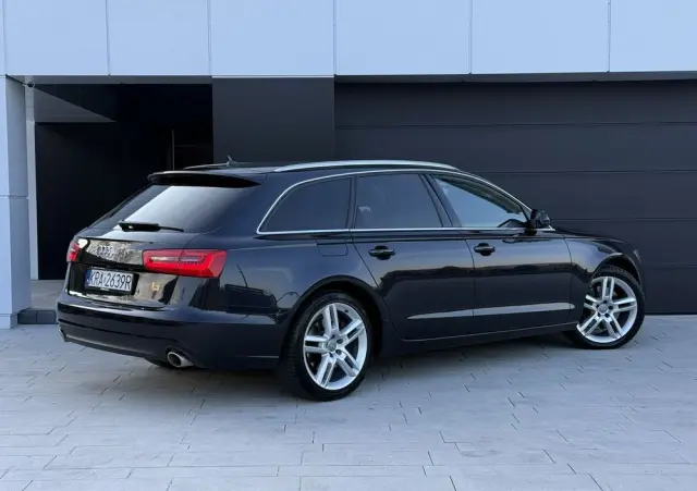 AUDI A6 Avant 3.0 TDI Quattro S tronic