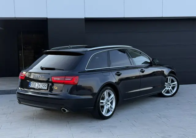 AUDI A6 Avant 3.0 TDI Quattro S tronic