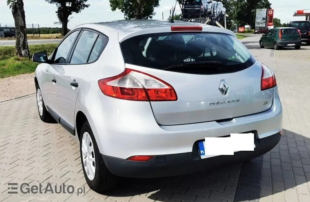 RENAULT Megane 