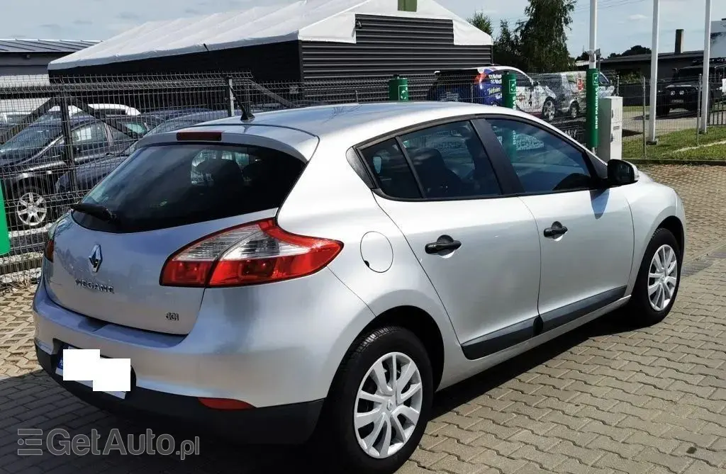 RENAULT Megane 