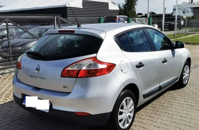 RENAULT Megane 