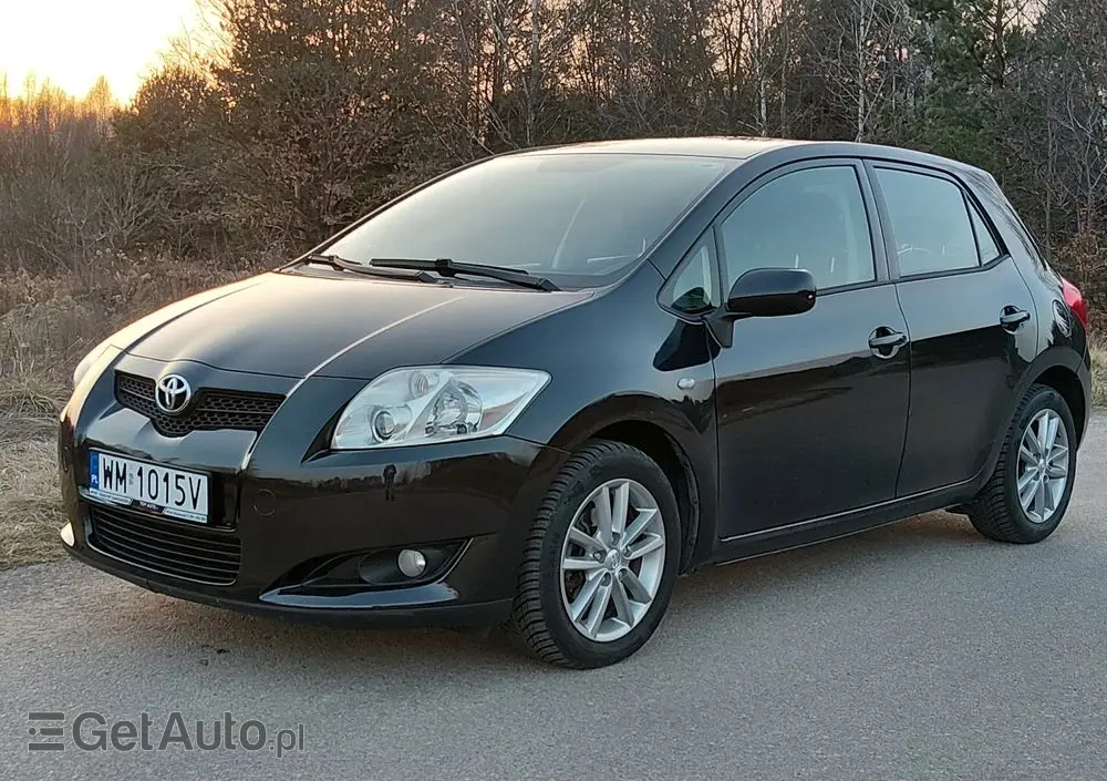 TOYOTA Auris 1.33 VVT-i