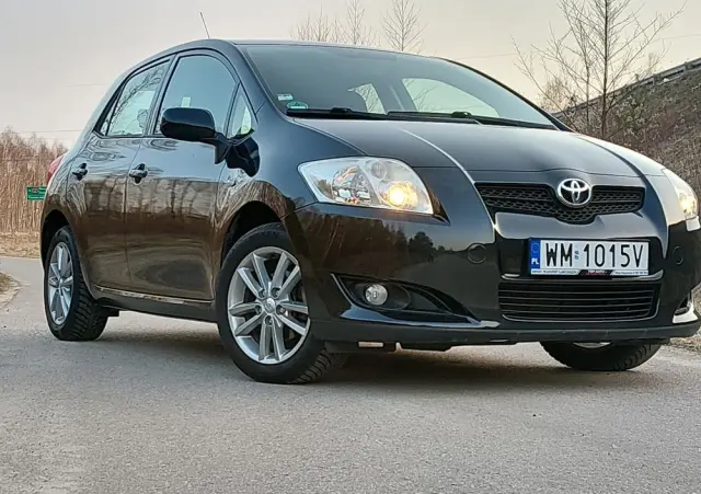 TOYOTA Auris 1.33 VVT-i