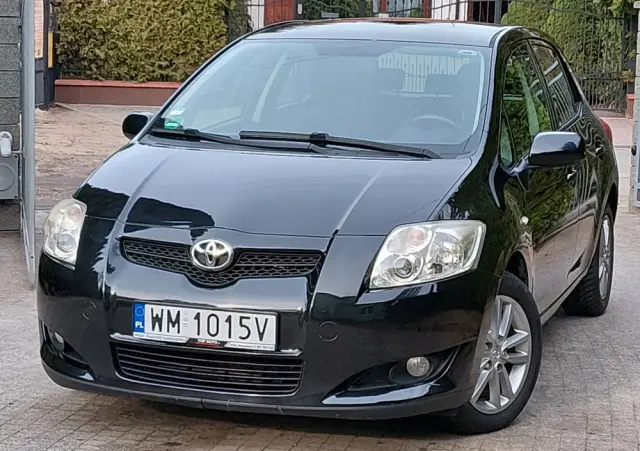 TOYOTA Auris 1.33 VVT-i