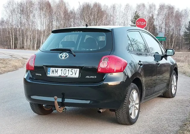 TOYOTA Auris 1.33 VVT-i