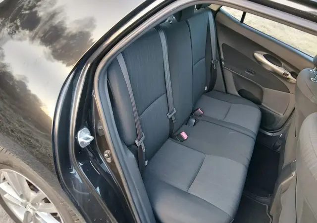 TOYOTA Auris 1.33 VVT-i