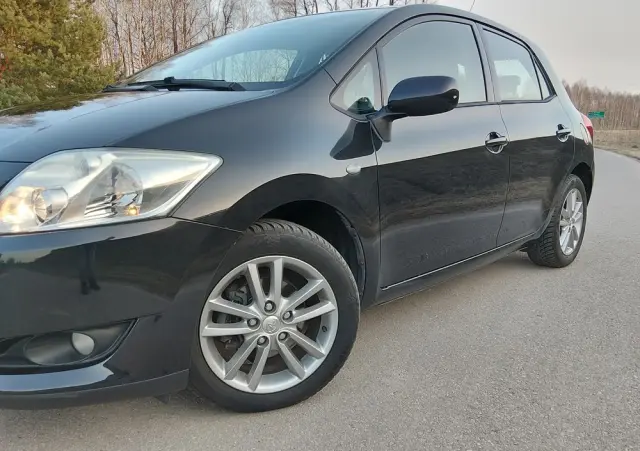 TOYOTA Auris 1.33 VVT-i