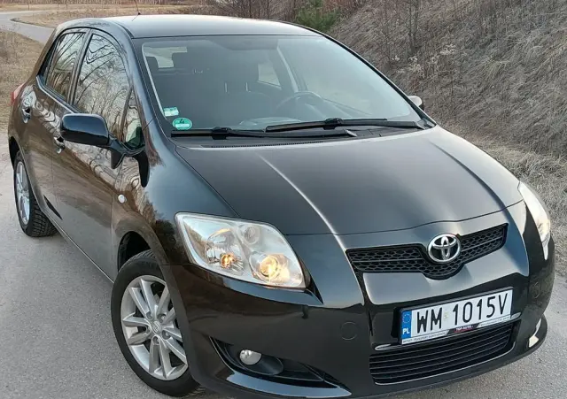 TOYOTA Auris 1.33 VVT-i