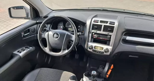 KIA Sportage 2.0 2WD LX