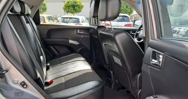 KIA Sportage 2.0 2WD LX