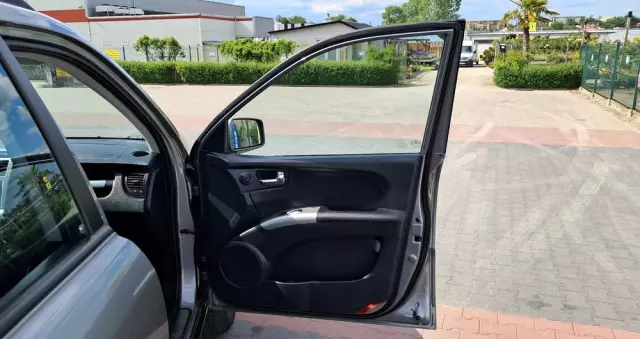 KIA Sportage 2.0 2WD LX