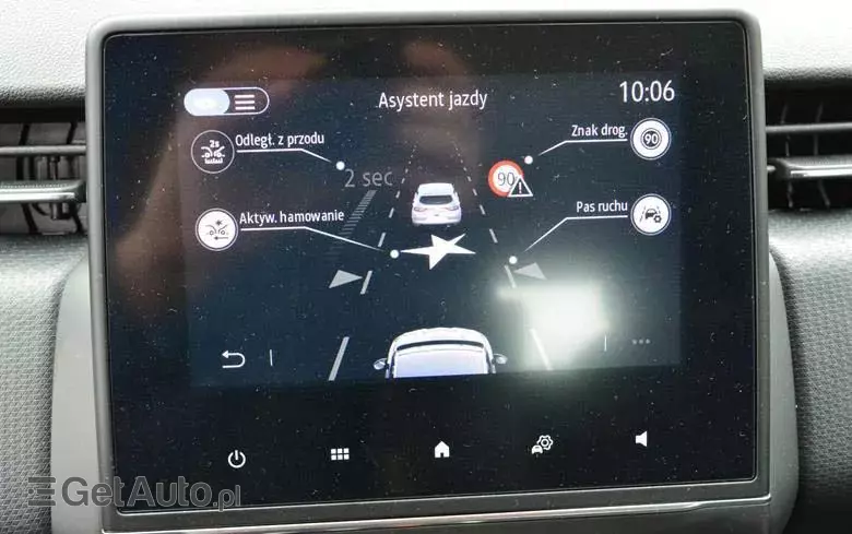 RENAULT Clio 1.0 TCe Zen