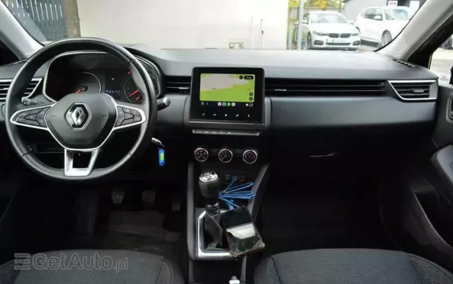 RENAULT Clio 1.0 TCe Zen