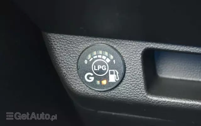 RENAULT Clio 1.0 TCe Zen