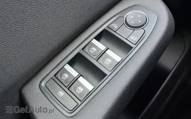 RENAULT Clio 1.0 TCe Zen