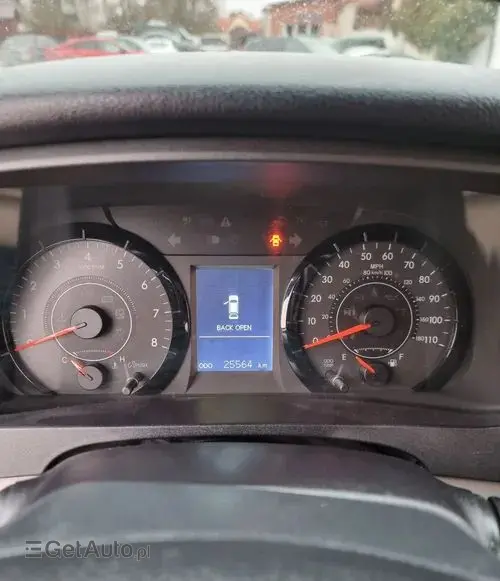 TOYOTA Sienna 