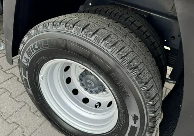 IVECO Daily 70C18 V H 