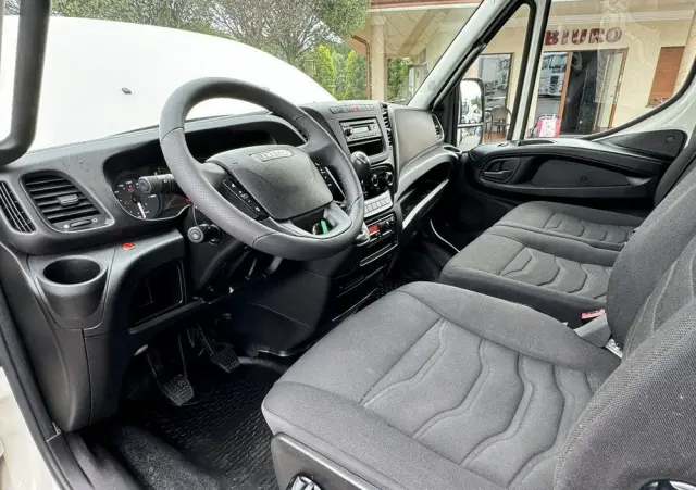 IVECO Daily 70C18 V H 