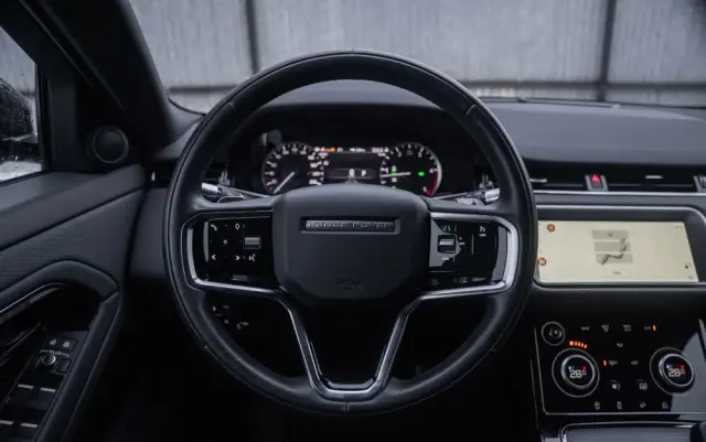 LAND ROVER Range Rover Evoque D165 HSE