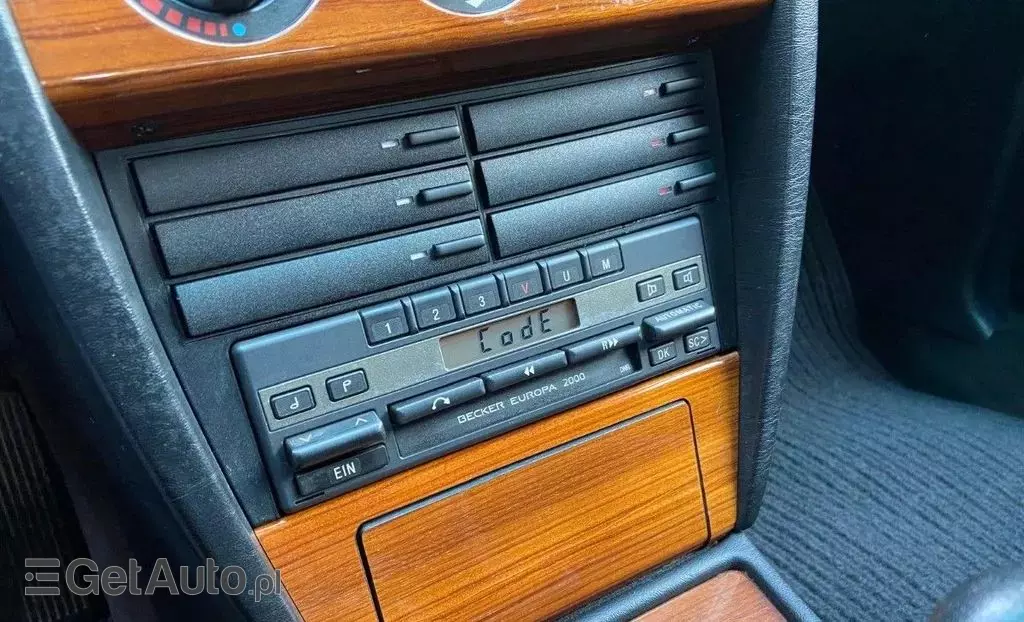 MERCEDES-BENZ W 201 (190) 