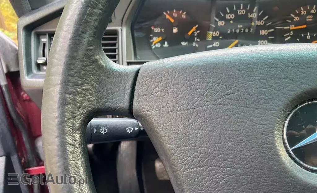 MERCEDES-BENZ W 201 (190) 