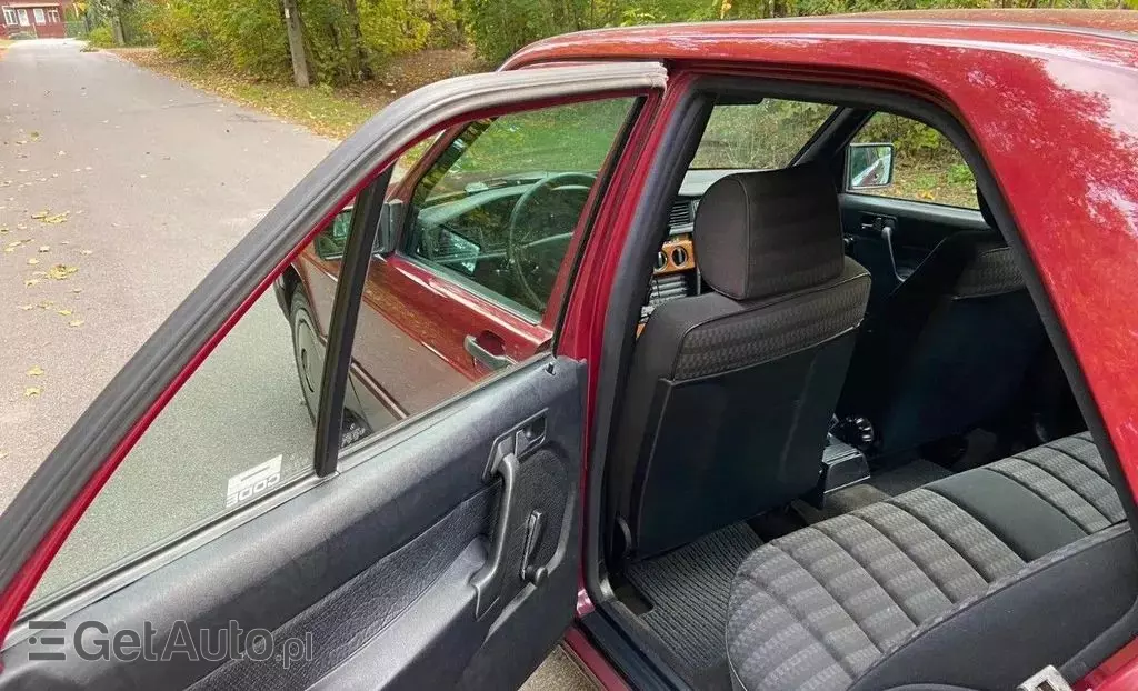 MERCEDES-BENZ W 201 (190) 