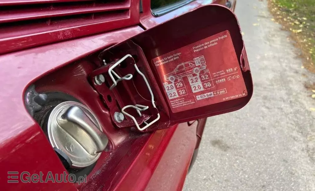 MERCEDES-BENZ W 201 (190) 