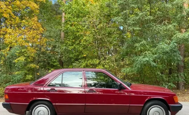 MERCEDES-BENZ W 201 (190) 