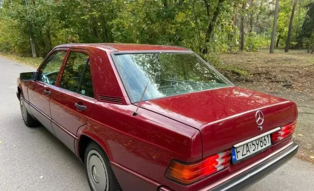 MERCEDES-BENZ W 201 (190) 