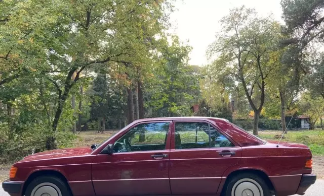 MERCEDES-BENZ W 201 (190) 