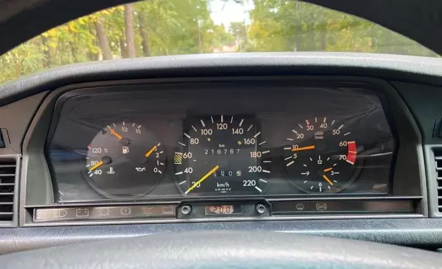 MERCEDES-BENZ W 201 (190) 