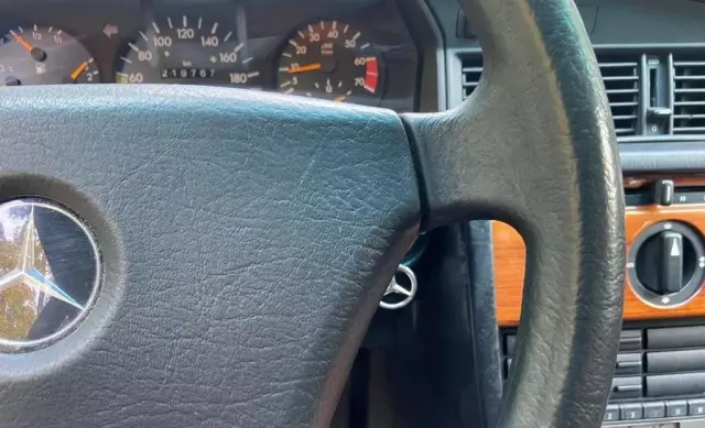 MERCEDES-BENZ W 201 (190) 