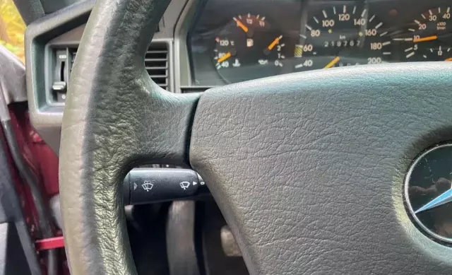 MERCEDES-BENZ W 201 (190) 