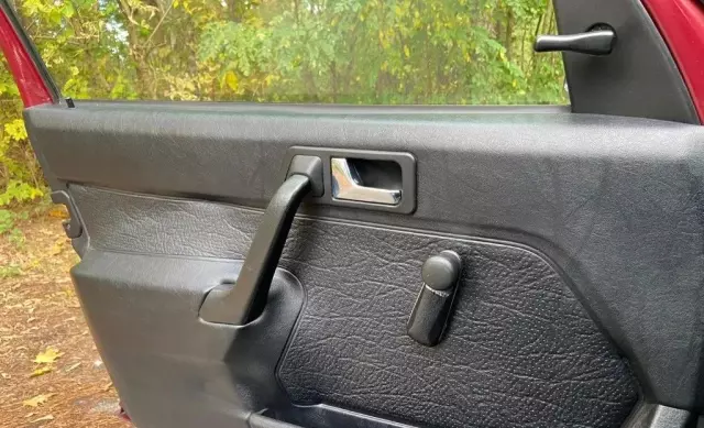 MERCEDES-BENZ W 201 (190) 