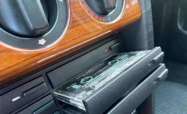 MERCEDES-BENZ W 201 (190) 