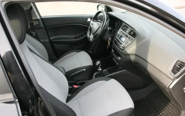 HYUNDAI I20 1.4 Comfort