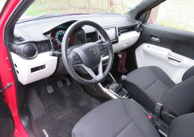 SUZUKI Ignis Dualjet