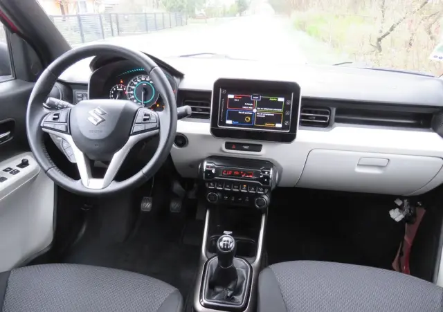 SUZUKI Ignis Dualjet