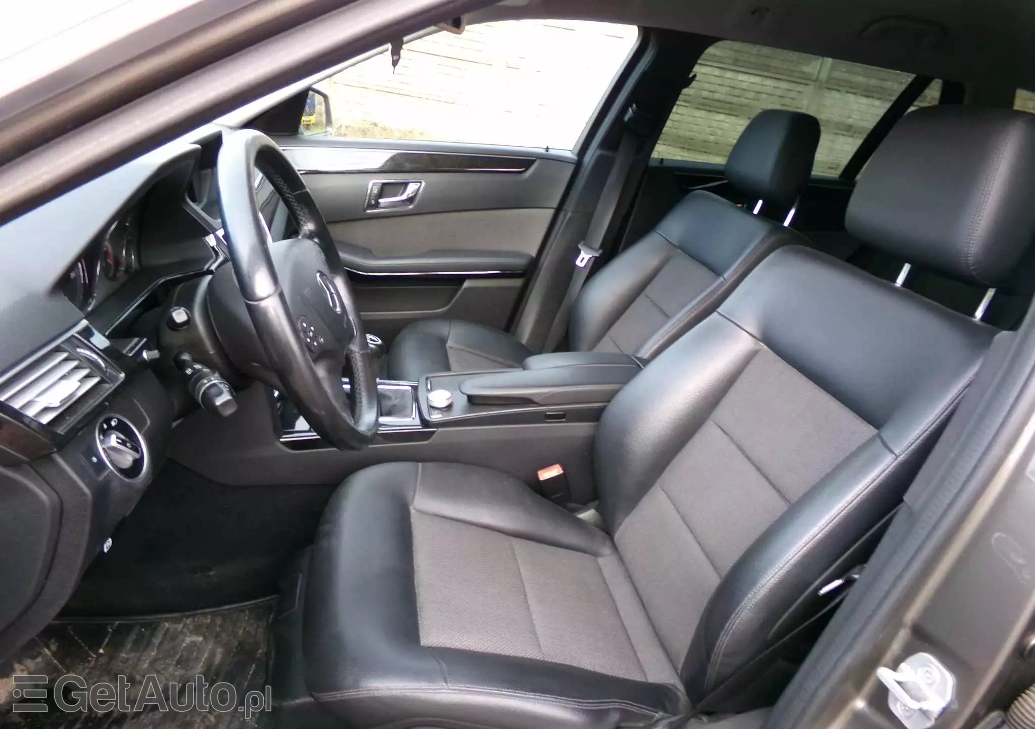 MERCEDES-BENZ Klasa E 