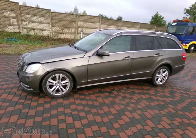 MERCEDES-BENZ Klasa E 