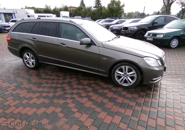 MERCEDES-BENZ Klasa E 