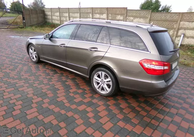 MERCEDES-BENZ Klasa E 