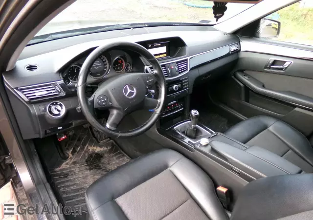 MERCEDES-BENZ Klasa E 